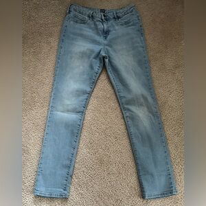 GAP denim GIRL size 14 PLUS Light Blue Jeans
adjustable waist